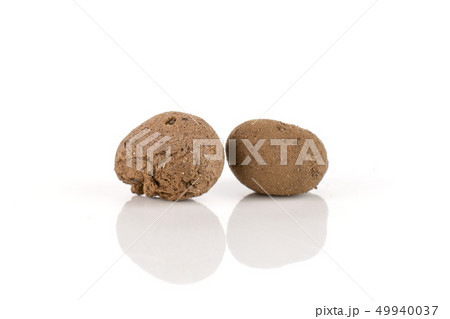 Clay pebbles (leca) isolated on white 49940037