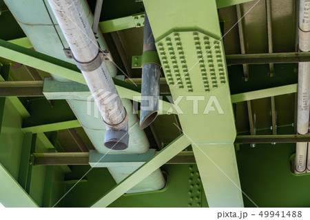 橋の裏側 49941488