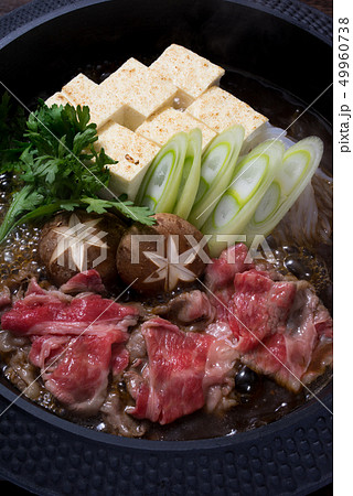 すき焼き すき焼き 49960738