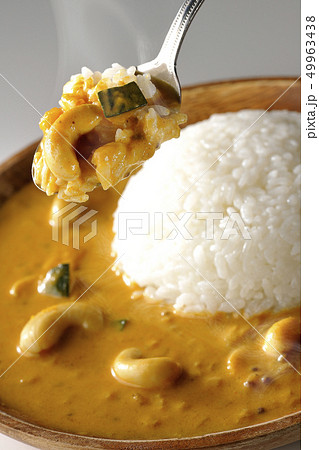 ココナッツカレー（湯気あり） 49963438