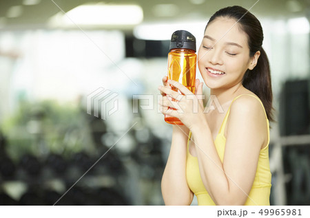 女性 スポーツウェア 女性 スポーツウェア 49965981