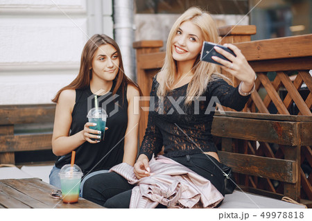 girls with phone 49978818