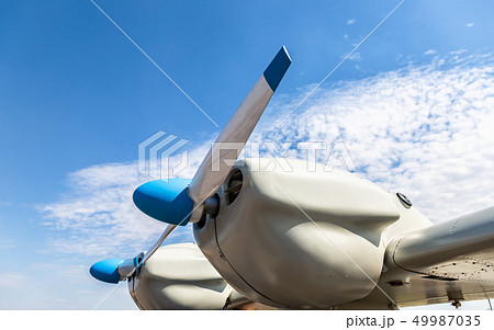 Airplane engine and propeller 49987035