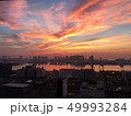 東京、都会の朝焼け 49993284