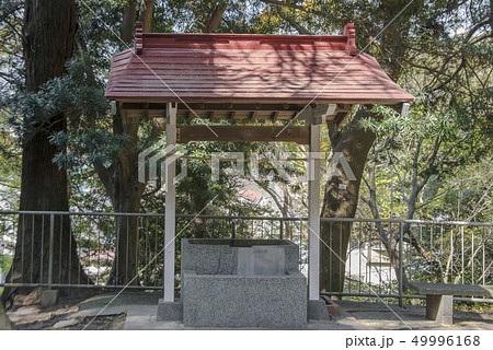 諏訪神社の手水舎(鎌倉市植木) 諏訪神社の手水舎(鎌倉市植木) 49996168
