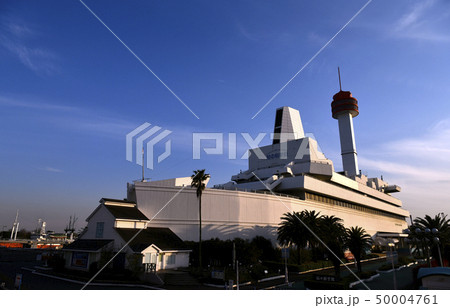 日本の東京都市景観  船の科学館などを望む 50004761