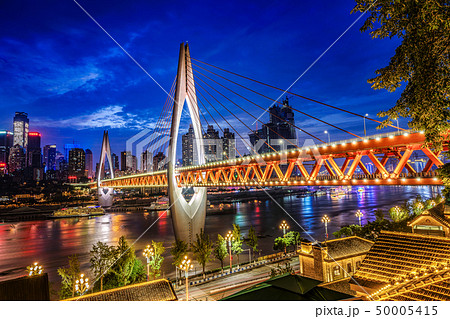 Night view of the famous Dongshuimen bridge 50005415