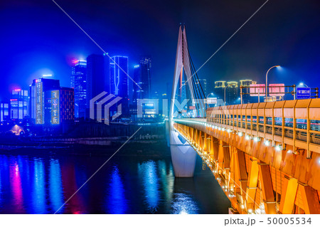 Night view of Qiansimen bridge 50005534
