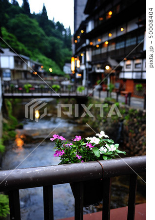 山形県の銀山温泉 山形県の銀山温泉 50008404