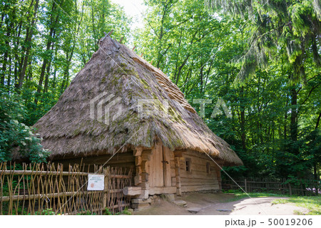 リヴィウ民族建築・農村生活博物館　ウクライナ・リヴィウ 50019206