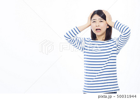 30代女性 50031944