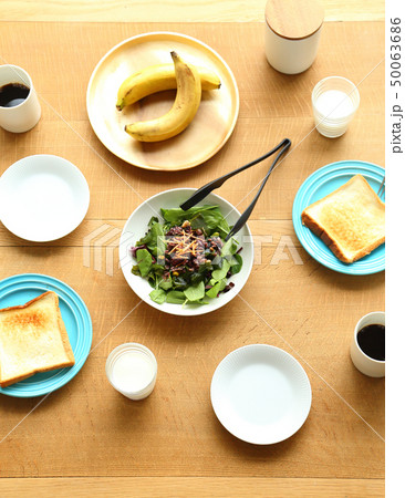 食卓を真上から見るイメージ 食卓を真上から見るイメージ 50063686