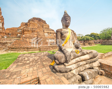 Wat Mahathat, Temple of the Great Relic in Ayuttha 50065982