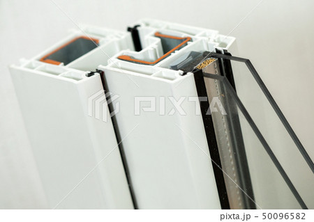 Window profile cut of with metal, glass and insulation 50096582