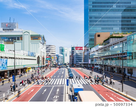 東京　新宿駅南口 50097334