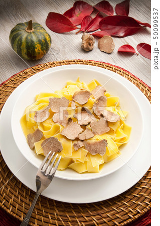 italian tagliatelle with truffle italian tagliatelle with truffle 50099537