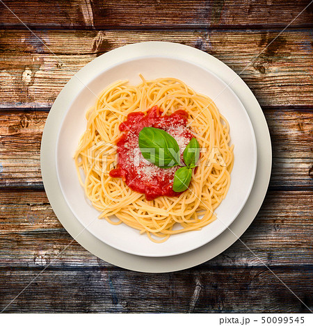 spaghetti with basil and tomato spaghetti with basil and tomato 50099545