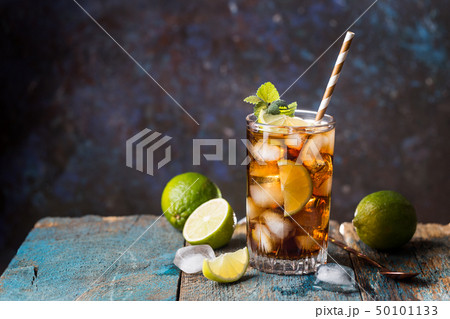 Fresh made Cuba Libre Fresh made Cuba Libre 50101133