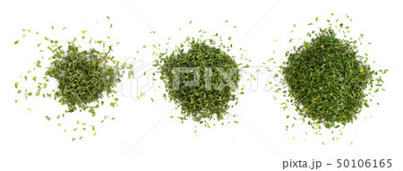 dried parsley isolated on white background 50106165