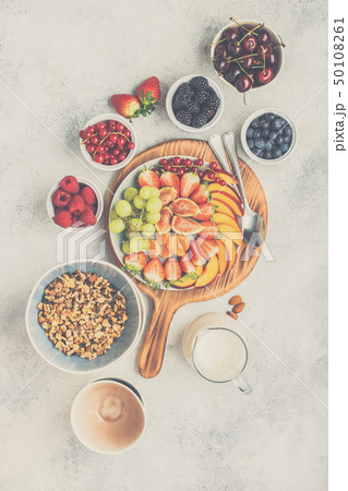 Raw vegan paleo granola 50108261