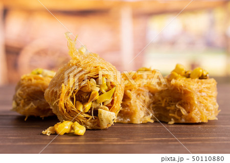 Lebanese baklava nest with cart Lebanese baklava nest with cart 50110880