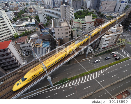 ドクターイエロー　新大阪駅付近にて 50118699