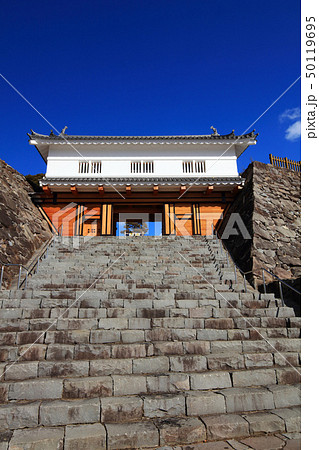 舞鶴城公園鉄門 50119695