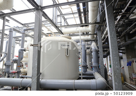 水族館のバックヤード　屋外配管　撮影許可・協力：アクアマリンふくしま 50123909