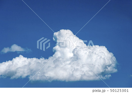 青空と雲 青空と雲 50125301