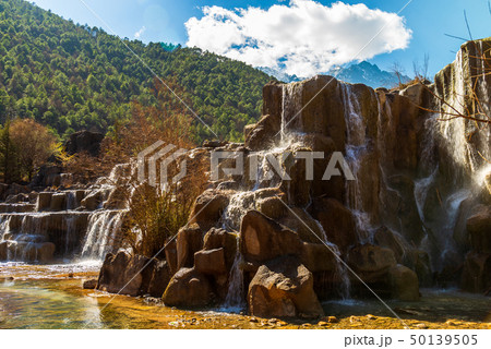 景色 風景 滝 50139505