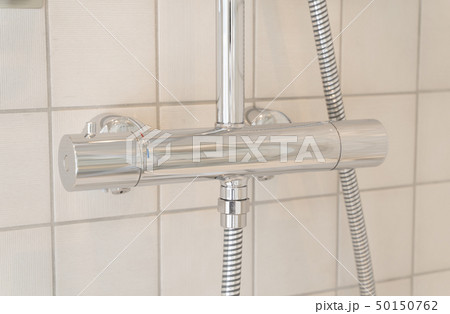 住宅　バスルーム　シャワー　シングルレバー水栓　住宅設備　 50150762