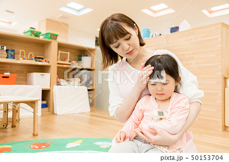 保育園 保育所 託児所 幼児 熱 体調不良 体温計 保育園 保育所 託児所 幼児 熱 体調不良 体温計 50153704