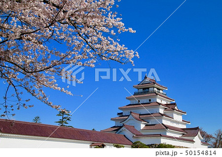春の鶴ヶ城（福島県・会津若松市） 50154814