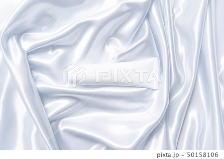 コスメ　化粧品イメージ　シルク背景 50158106