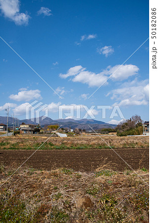赤城山山並み 阿久沢家住宅付近から 前橋市 赤城山山並み 阿久沢家住宅付近から 前橋市 50182086