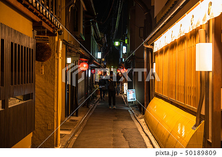 《京都府》先斗町・夜の歓楽街 50189809