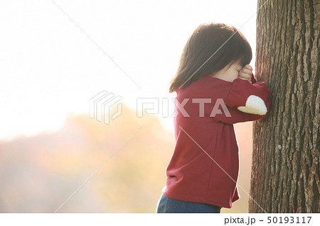 遊ぶ女の子 遊ぶ女の子 50193117