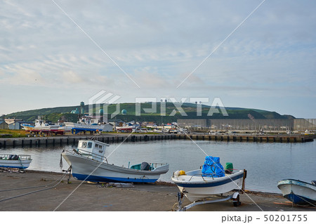 北海道　ノシャップ岬からの稚内分屯地の眺め 50201755