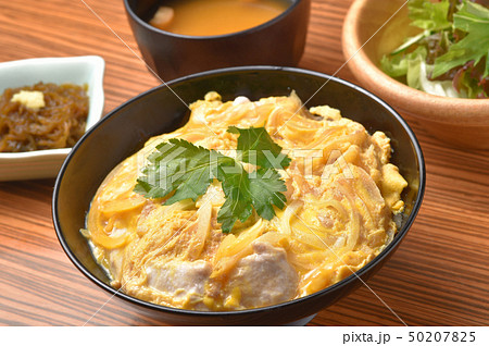 親子丼定食 50207825