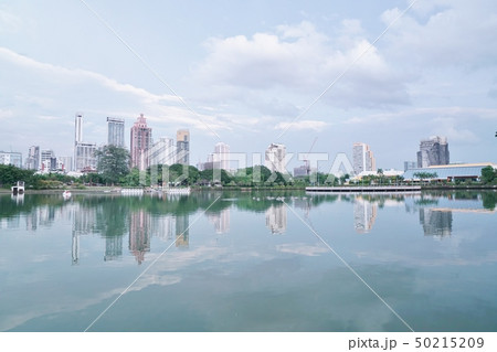 Benjakitti Park in Bangkok(バンコク、ベンチャキティ公園) Benjakitti Park in Bangkok(バンコク、ベンチャキティ公園) 50215209