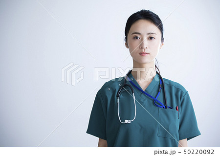 女性医師 50220092