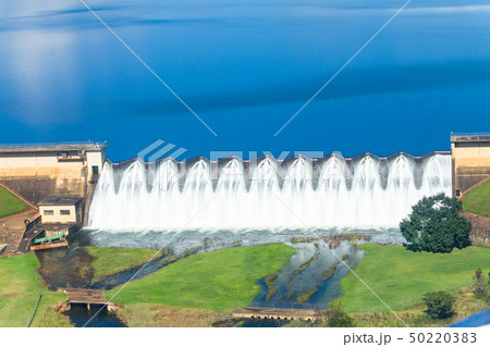 Flying Photo Dam Wall Water Flowing 50220383