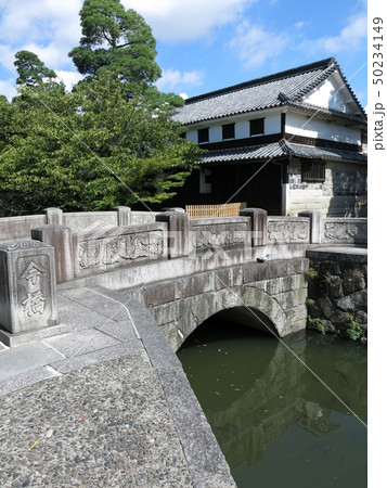 倉敷美観地区の街並み（今橋と旧大原家住宅） 50234149
