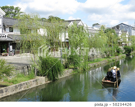 倉敷美観地区の風景（倉敷川畔） 50234426