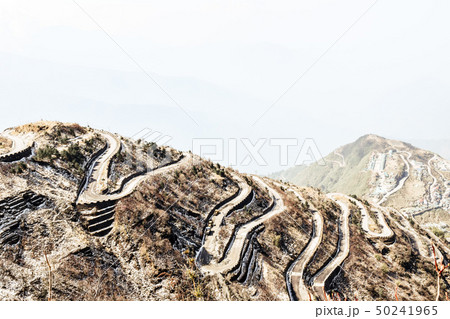 Zuluk Silk Route - Winding road Tibet to India 50241965