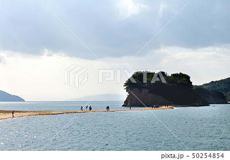 【小豆島・観光名所】エンジェルロード(天使の散歩道) 【小豆島・観光名所】エンジェルロード(天使の散歩道) 50254854
