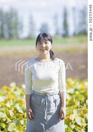 農家の女性 農家の女性 50255446