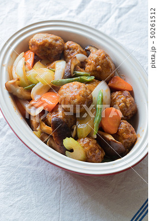 肉団子の酢豚 肉団子の酢豚 50261512