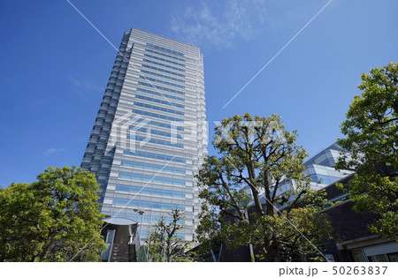 日本の東京都市景観　東急電鉄　用賀駅などを望む 50263837