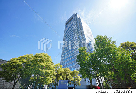 日本の東京都市景観　東急電鉄　用賀駅などを望む 50263838